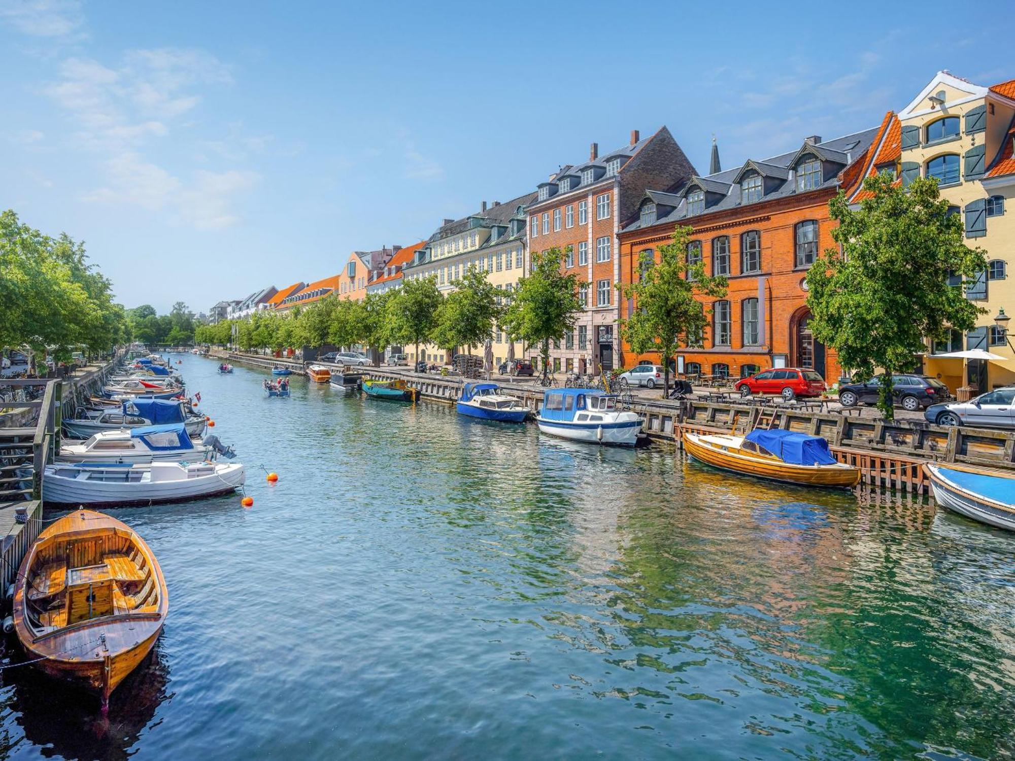 Sanders Square - Spacious Six-Bedroom Apartment Near Amalienborg Copenhaga Exterior foto